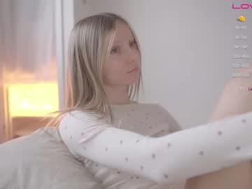 latina cam girl pureangeldolores image #4021500