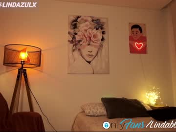 latina cam girl lindabluee image #2824341