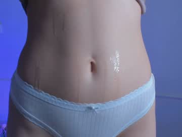 latina cam girl laa_ura image #4378931