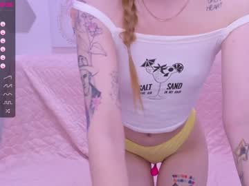latina cam girl hillikitt image #2119769