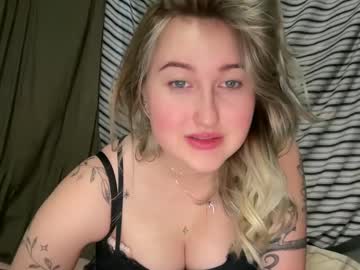 honeyyemma latina cam