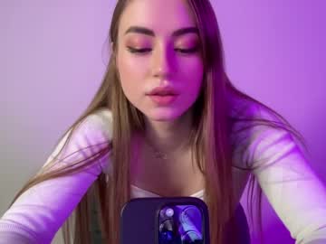 latina cam girl strawberryjamx image #2366736