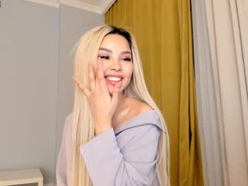 latina cam girl bae_suz image #151394