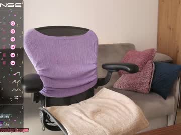 latina cam girl aprilxsugar image #2897533
