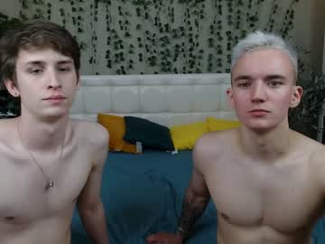 latina cam couple friendlyfire_ image #3071505