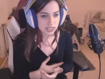 latina cam girl devilishromy image #2456665