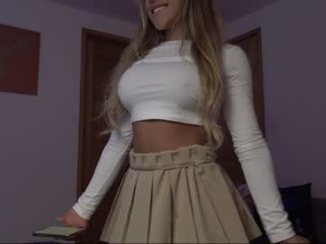 latina cam girl beyllove_d image #374999