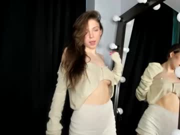 latina cam couple vivi_beam image #2221113