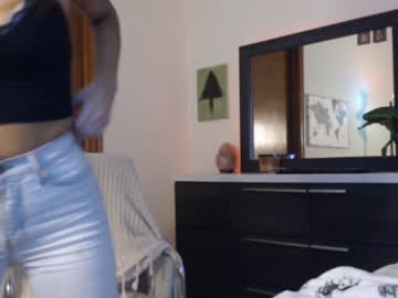 latina cam girl summersavannah image #537002