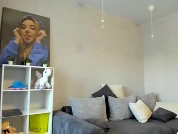 latina cam girl olli_ver image #2197132