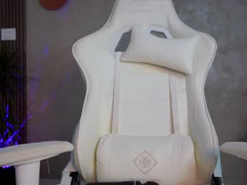 latina cam girl xoxo_emma image #1207156
