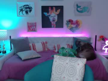 latina cam girl holihurricane image #2810422