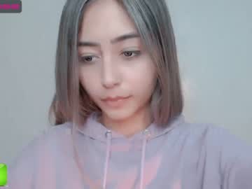 latina cam girl gummy_bear7 image #567942