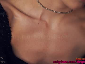 latina cam girl heyhorny_cb image #127119
