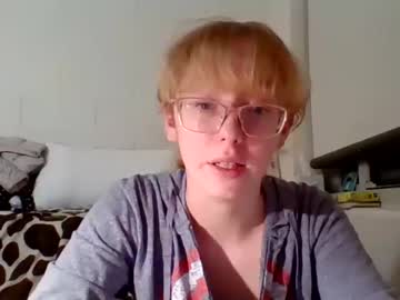 latina cam girl blonde_katie image #4163669