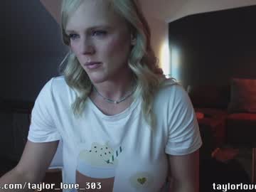 latina cam girl taylor_love_303 image #2916196