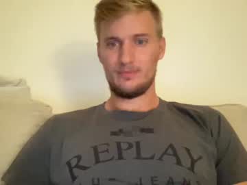 latina cam man jacksparow1998 image #239633