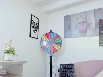 latina cam girl missniley image #1406862