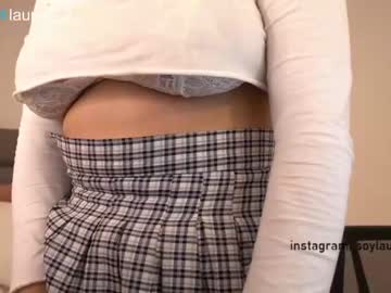 latina cam couple laura3_3 image #1220389