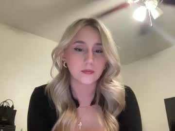 latina cam couple hotandhornyhannah image #4229716