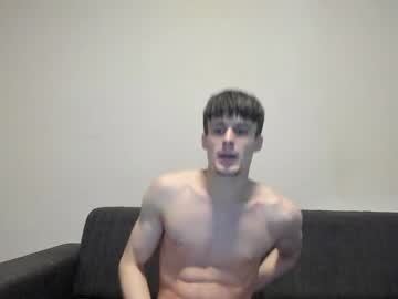 latina cam man skinnyguywithbigd image #4486060