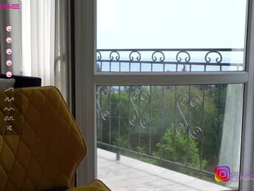latina cam girl vika54784 image #3240264
