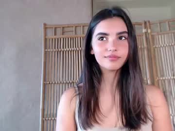 latina cam girl nika_la image #1427000