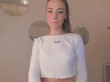 latina cam girl strawberry_donut__new image #433585