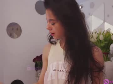 latina cam girl taanni_bc image #4235344