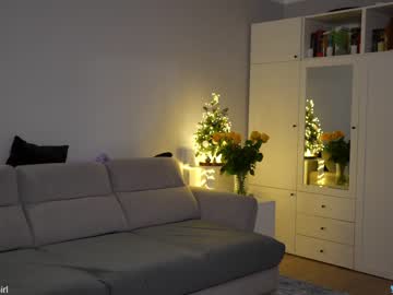 latina cam girl _blackbee_ image #2243458