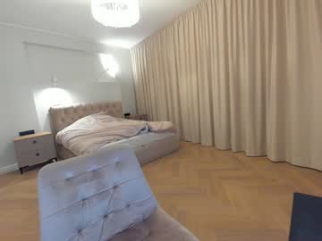 latina cam girl ehotlovea image #4220006