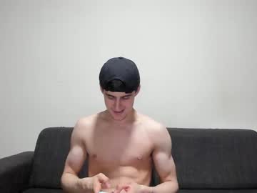 latina cam man skinnyguywithbigd image #4430492