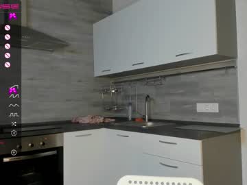 latina cam girl merciaconner image #4289770