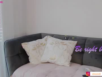 latina cam girl alis_molli image #2792316