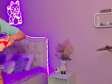 latina cam girl killer_face image #2926593