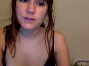 latina cam girl ericarae91 image #1402395