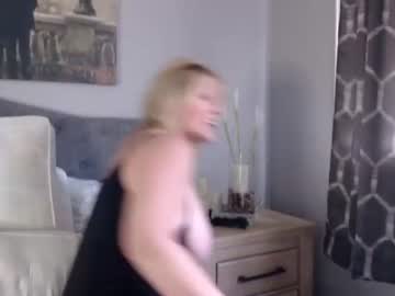 latina cam girl daniluvs2 image #1118499