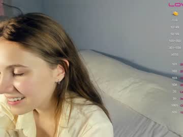 latina cam girl youne_and_beautiful image #3031892