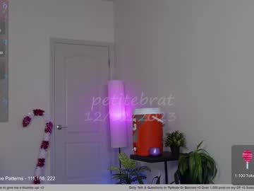 latina cam girl petitebrat image #3917329