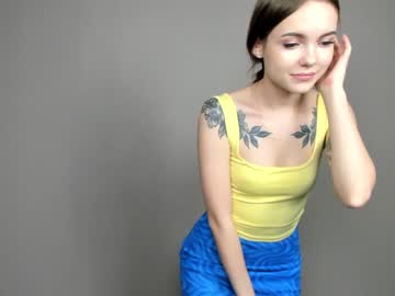 latina cam girl mia_monk image #2089362