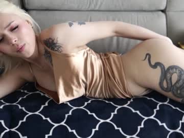 latina cam girl centaurihadar image #4497497
