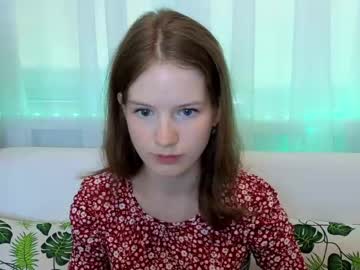 latina cam girl vikkroriaa image #4639491