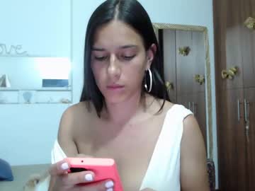 latina cam girl ohanna_ image #2415001