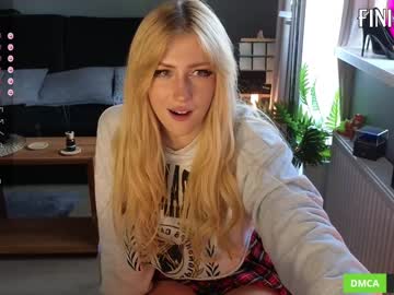 latina cam girl princess_sofiee image #3475873