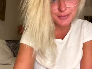 latina cam girl sexxyrebexxy image #219867