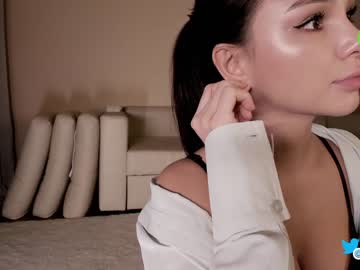 latina cam girl hollyextra image #4379109