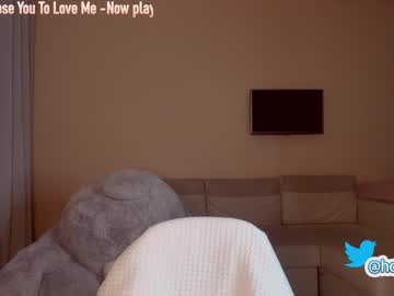 latina cam girl hollyextra image #1175602