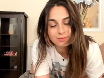 latina cam girl emeliameadows image #3461204