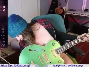 latina cam girl claireity image #3871623