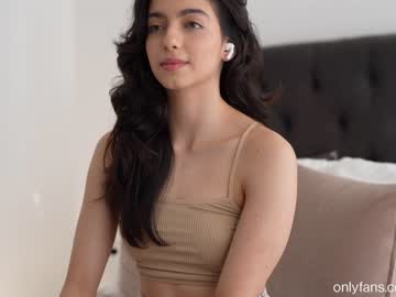 latina cam girl naughtysammx image #2527276